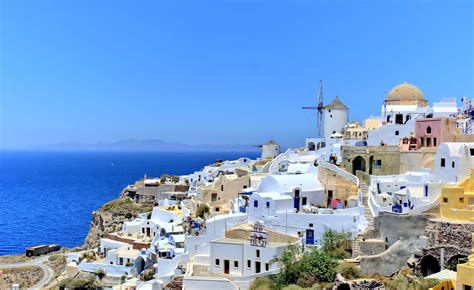 The Best Boutiques In Santorini 